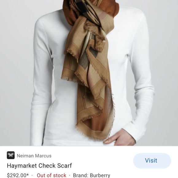 Burberry haymarket scarf - Picture 5 of 8